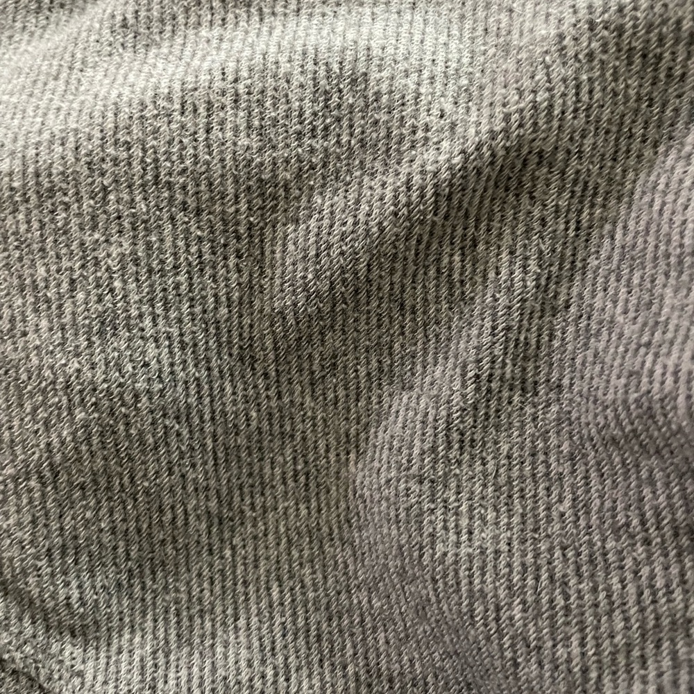 Faherty Legends Sweater • Long Sleeve Shirt • XS Heather Grey Gray - Picture 6 of 9
